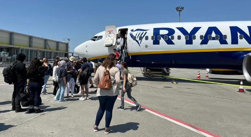Botrányos! A Ryanair Budapestről Nápoly helyett majdnem Bariba vitte az utasokat