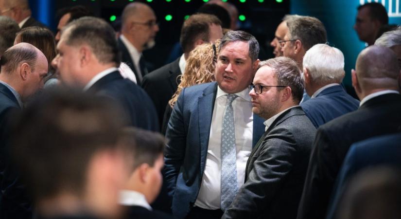 Elindult a kötelező akciózás, a kormány új csodafegyvere