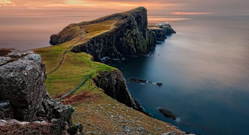 Skóciát Észak-Írországhoz kötik – és viszont