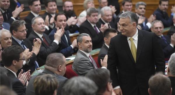 Sebián-Petrovszki László: A Fidesz a Parlament Igazságügyi Bizottságában is az áremelésekre szavazott