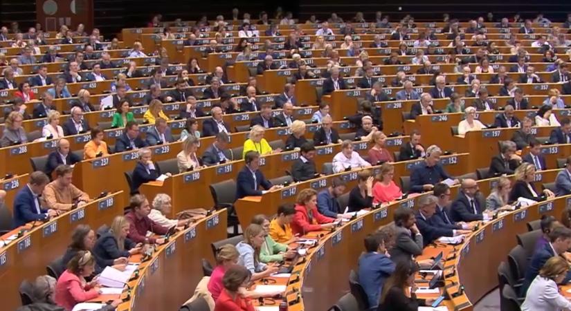Megszavazta a hazánk elleni határozatot az Európai Parlament