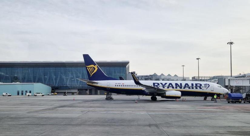 Eltörölték a Ryanair 300 millió forintos bírságát