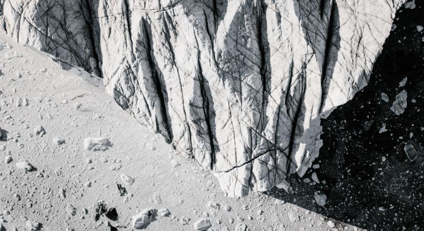 Tanulmány: a grönlandi sziklákból származó „liszt” képes megkötni a szén-dioxidot