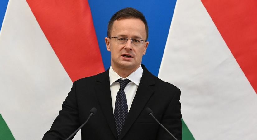 Szijjártó Péter közölte a magyar álláspontot Ukrajna NATO-csatlakozásáról