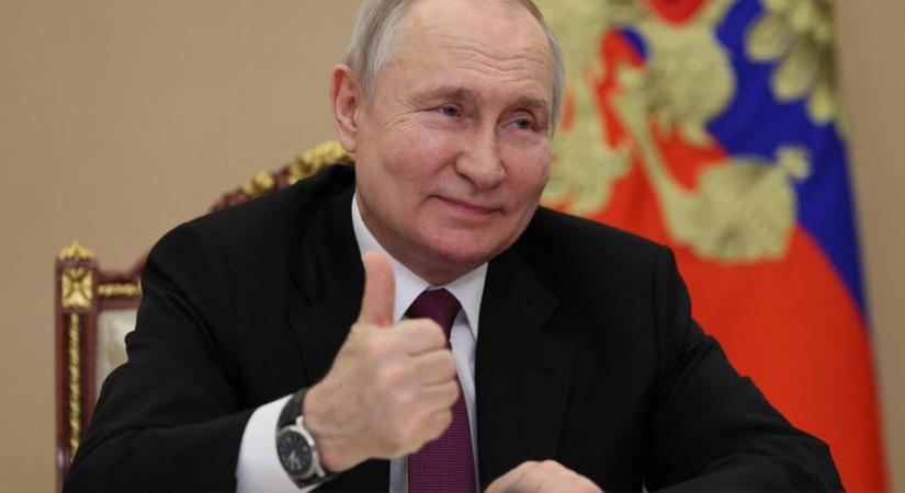 Hiába akadt el az ukrajnai invázió, Vlagyimir Putyin népszerűsége töretlen Oroszországban