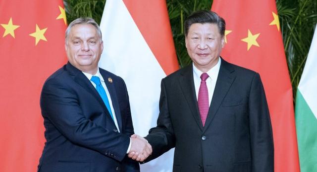 Orbán Viktornak is muníciót adhat, ha az EU fellép a kínai befolyás ellen