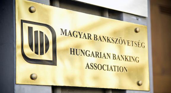 Kiakadt a Magyar Bankszövetség, keményen visszaszóltak a kormánynak