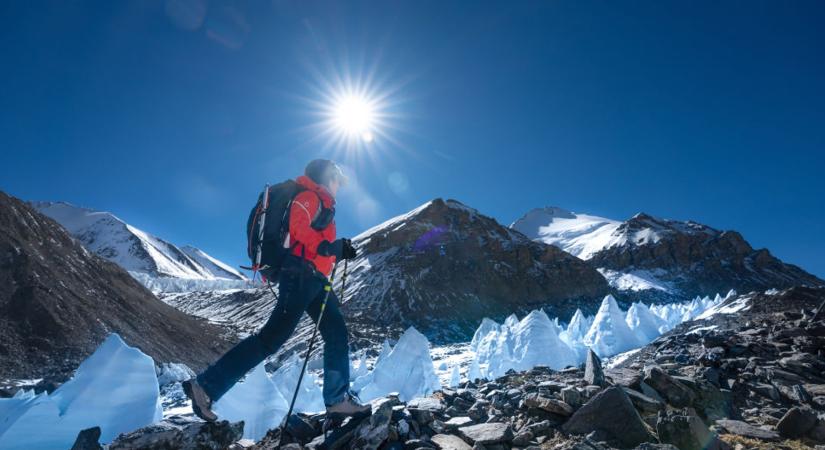 Zöldbakancs és a többiek – ez történik a több, mint 200 holttesttel az Everesten