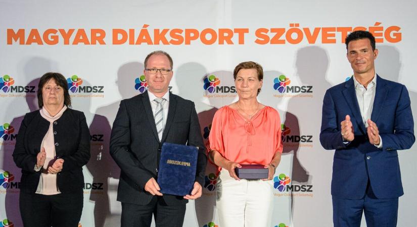 Kimagasló eredményeivel történelmet írt a Noszlopy gimnázium