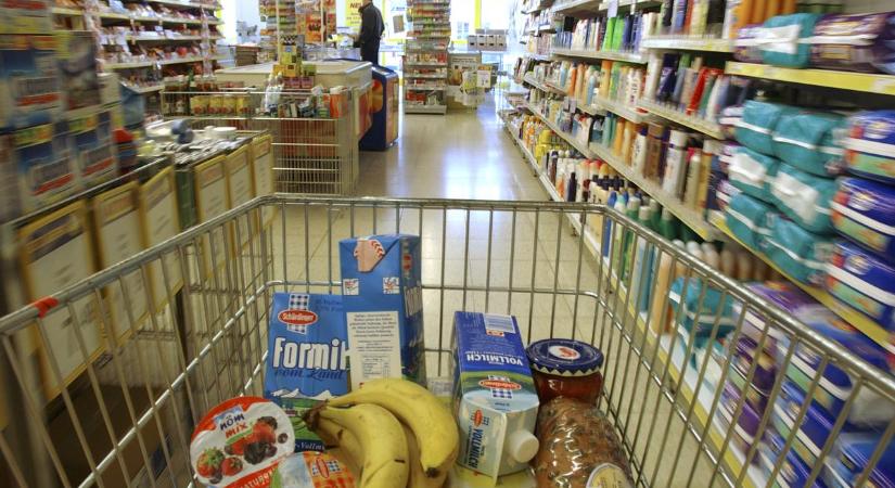 Ön érzi? Májusban kétéves mélypontra esett az élelmiszerek ára