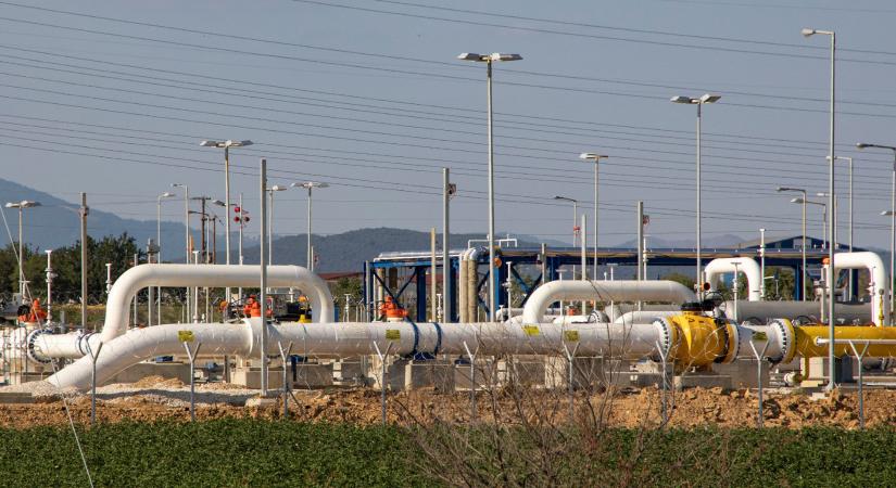 Az év végéig már jön az azeri gáz, de még csak mutatóba