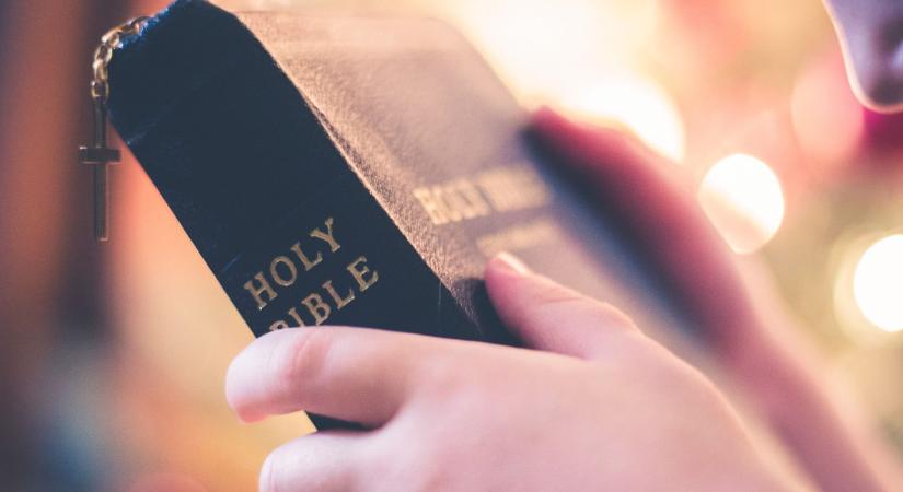Betiltották a Bibliát több amerikai iskolában