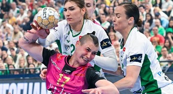 A Győr két góllal kikapott a címvédő Viperstől a női kézilabda BL elődöntőben