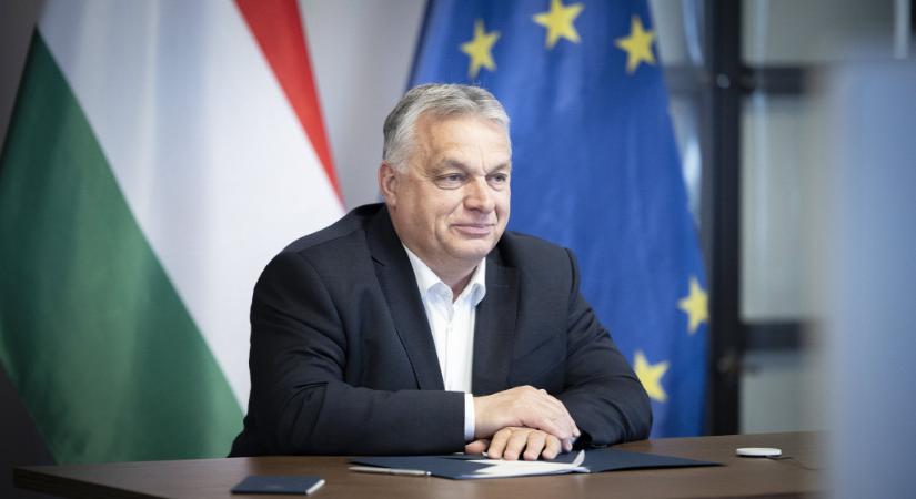 Orbán Viktor: Hajrá, Fradi! - fotó