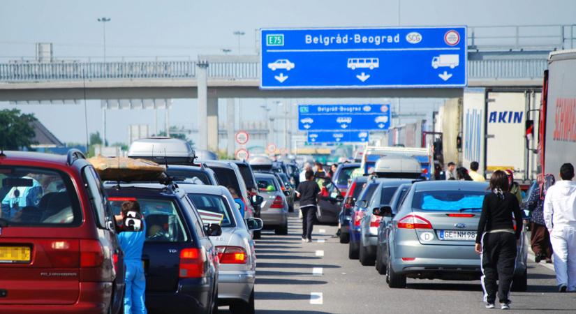 Változott a forgalom rendje az M5-ös határátkelőjénél