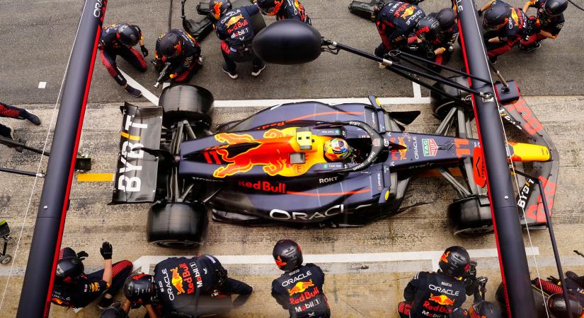 Már több mint 130 pontos előnnyel vezet a Red Bull a Forma-1-ben