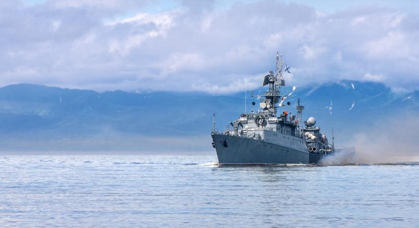 Fontos vizeken tart erődemonstrációt Oroszország hadiflottája