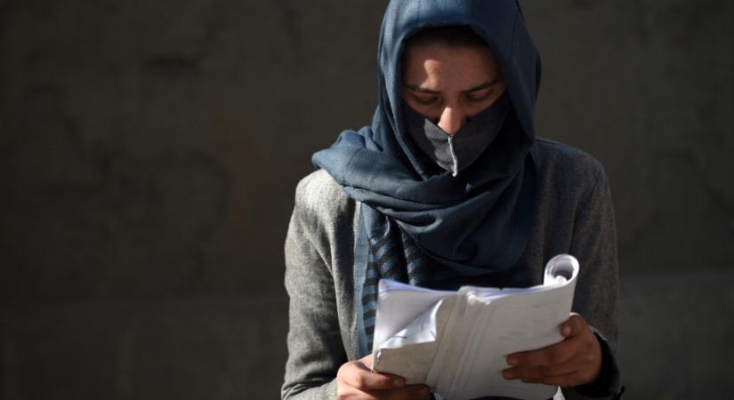 Hetvenhét diáklányt mérgeztek meg Afganisztánban