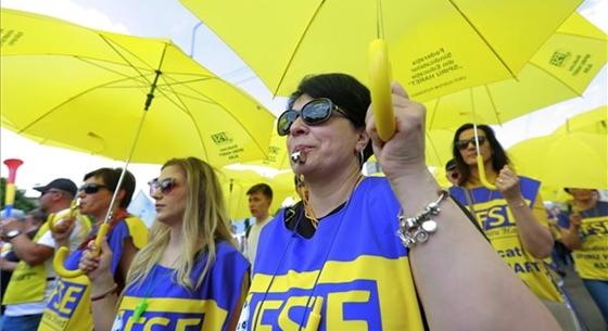 Továbbra is patthelyzet van Romániában, nincs megegyezés a tanárok ügyében