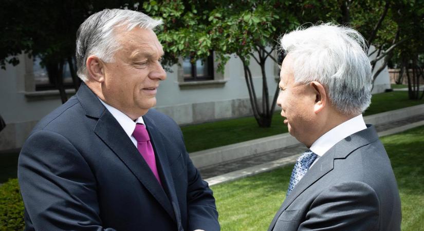 Orbán Viktor: Keleti nyitás - fotó