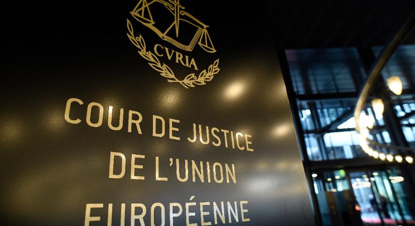 Az EU bírósága kimondta, hogy a lengyel igazságügyi reform sérti az uniós jogot
