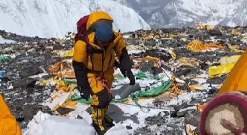 Halálos áldozatai vannak a nagy szemétszedési akciónak az Everesten