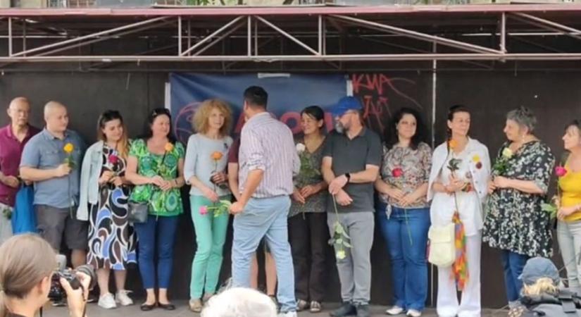 „Tényleg ilyen pedagógusnapot akarunk?” – újra tüntettek a pedagógusokért