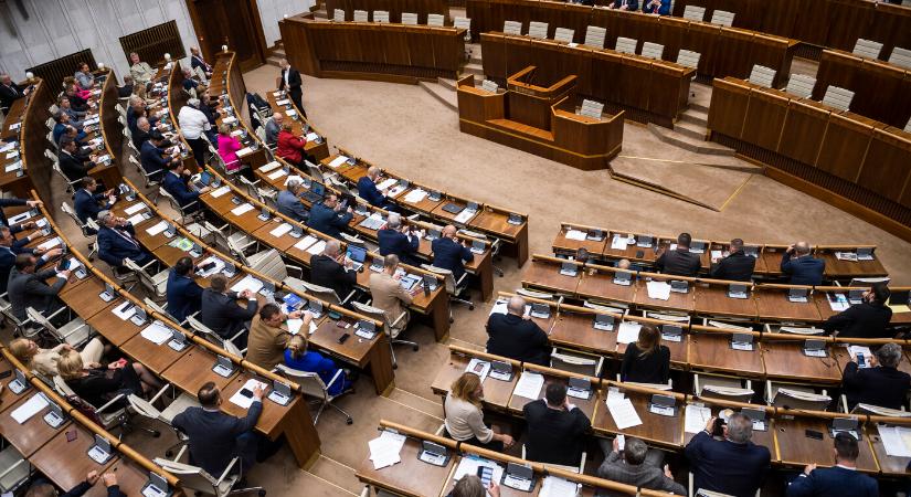 Egyelőre 67 törvényt fogadott el a parlament az idei évben