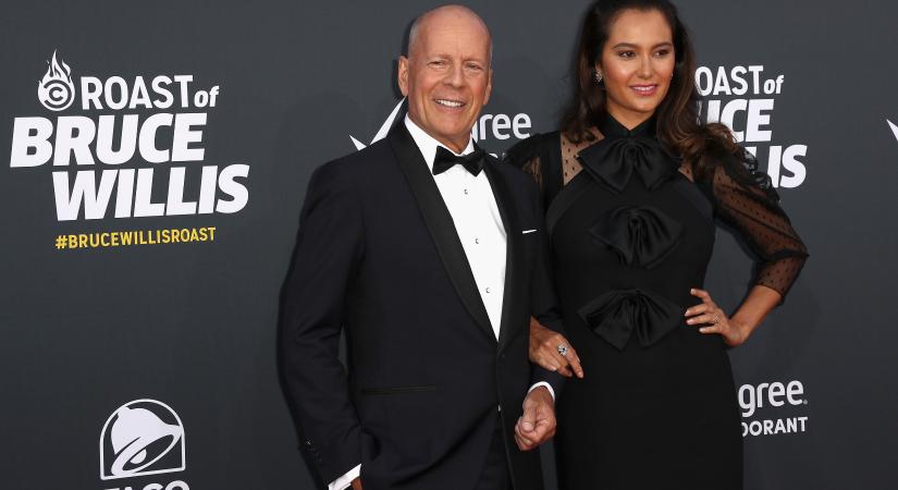 Szívmelengető felvételt osztott meg Bruce Willisről a felesége: így mulat a családjával