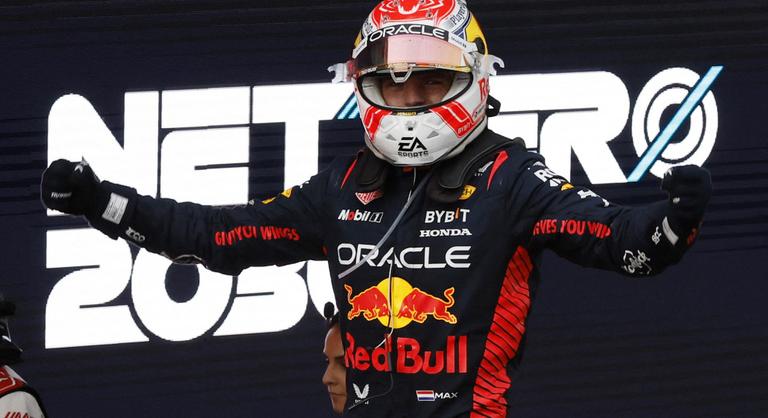 Barcelonában sem volt kérdés, Max Verstappen pályafutása 40. futamgyőzelmét aratta