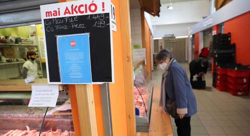 Büntetnek a vásárlók: minden időnk legrosszabb formájában vannak a magyar boltok