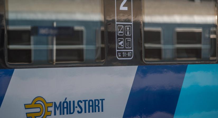 Löszfalomlás miatt leállt a vonatközlekedés Ausztria és Magyarország között