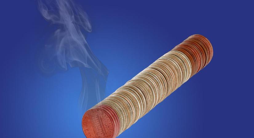 Adóemelés, megszorítás: Rendkívüli mértékben emelkedik a cigaretta ára, ön leteszi?