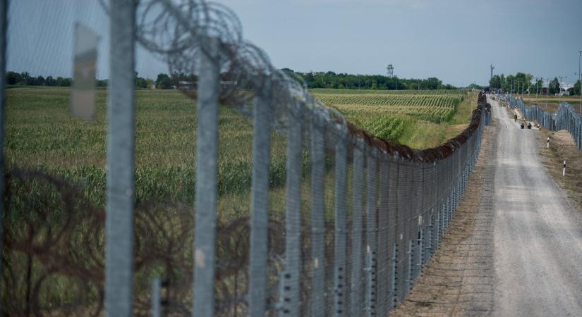 Kerítés nélkül özönlenének az illegális bevándorlók