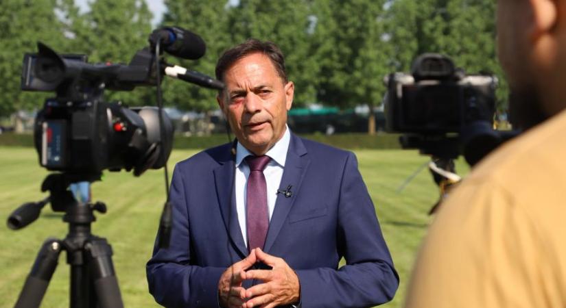 Pócs János szerint az Európai Unió rosszabb, mint a kommunizmus, nagyobb a diktatúra