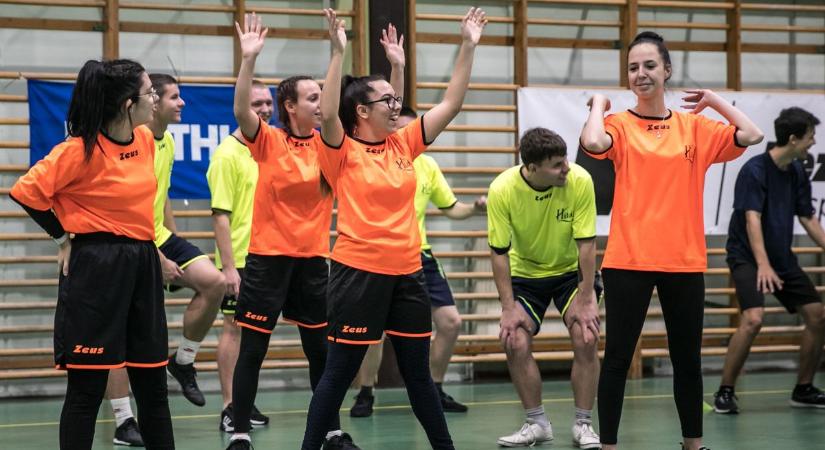 A steelballtól az ovisok nyuszimotor versenyéig – nagyszabású sportnap
