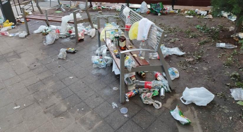 Több millió forintot követel Terézváros a szurkolók rombolása miatt