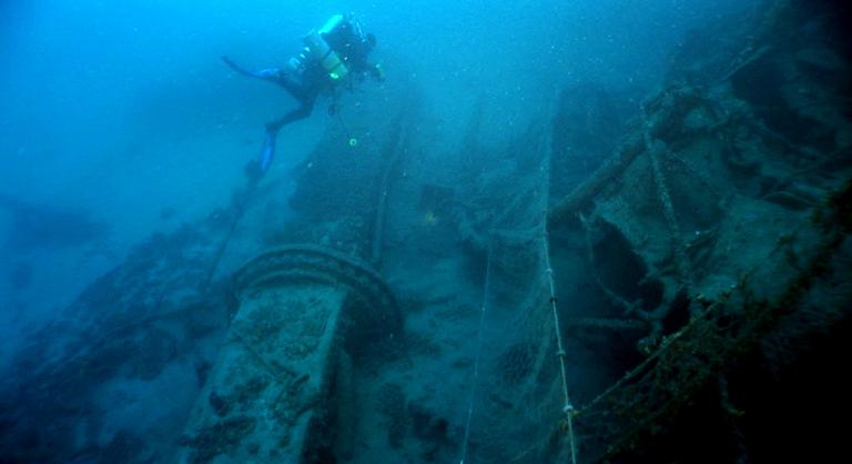 Rejtélyesen eltűnt tengeralattjáró maradványait fedezték fel a búvárok