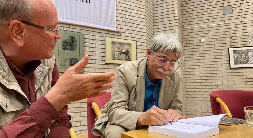 Édesapjának állít emléket új könyvével Orosz István