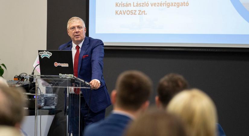 Krisán László: valós alternatívát kínál a vállalkozásoknak a Széchenyi Kártya Program