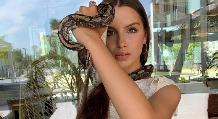 Kígyókkal is találkozhattak a Miss World Hungary döntős lányai (fotók)