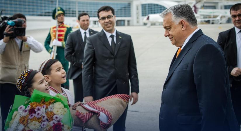 Türkmenisztánban tárgyal Orbán Viktor