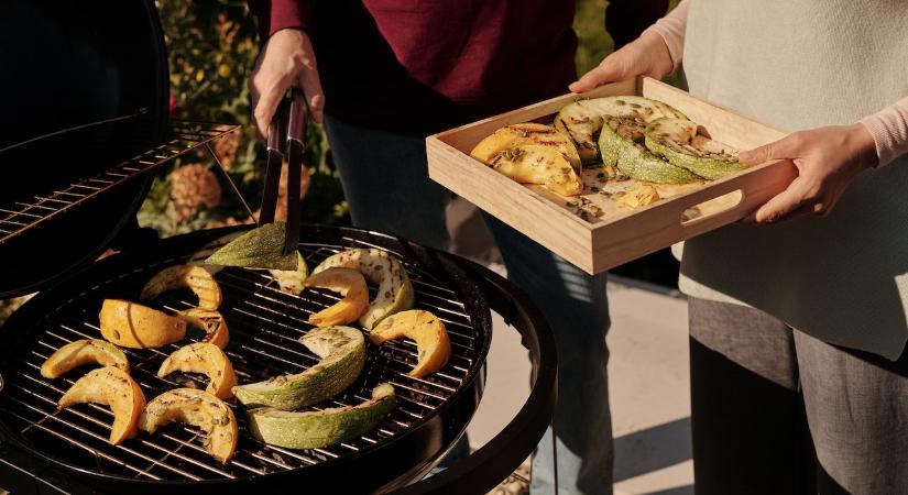 Így lesz tökéletes a nyári grill-élmény – tippek és receptek