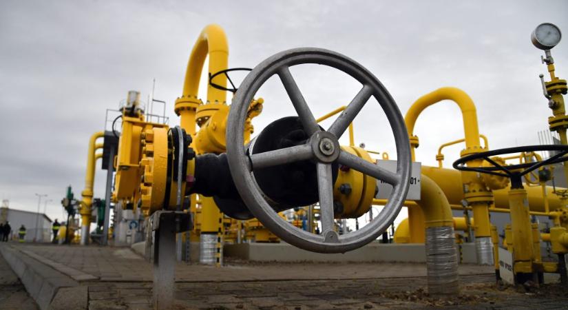 Félmilliárd forintra büntették a Gazprom-szövetséges kereskedőt, mert manipulálták a gáz árát