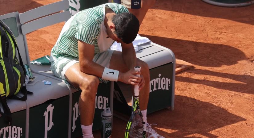 Az év teniszmeccse lehetett volna, de Alcaraz teste nem bírta a Djoković elleni Garros-elődöntőt