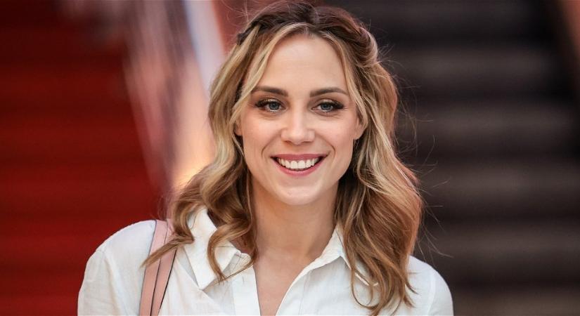 Előkerültek Lékai-Kiss Ramóna elfeledett Playboy fotói, amik teljesen elkeserítették az egész országot