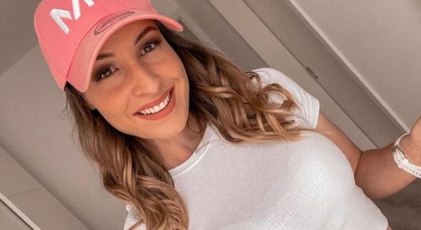 Szabó-Thomka Hanna kutyájával jelentkezett be az instagrammon