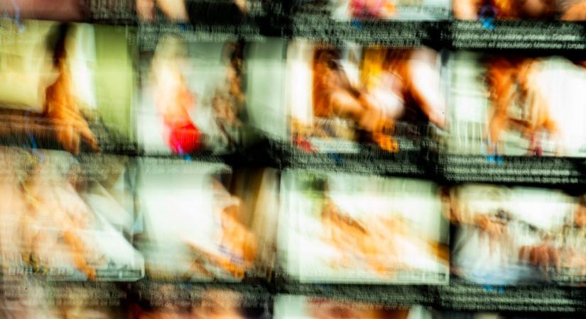 Közösségi média: egyre több a kiskorú szexuális áldozat