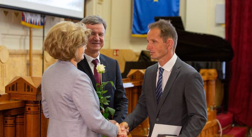 Nem magányos hősök, közösségben, hivatástudattal dolgoznak (fotók)