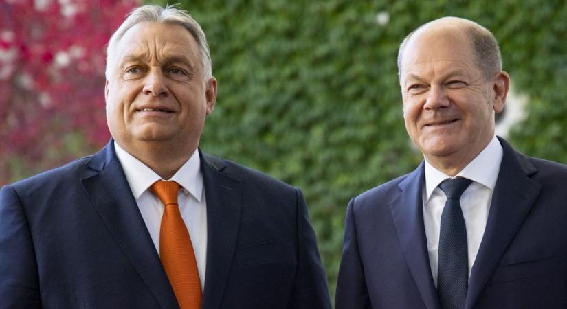 Il Foglio: Kevesebb Orbánra és több Scholzra van szükség!